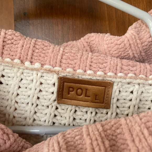 POL Knit Oversized Sweater - Picture 2 of 4